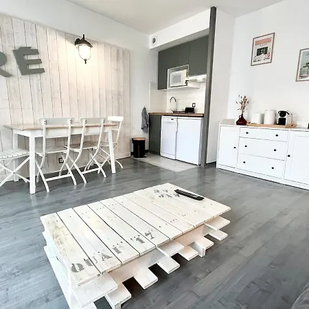 Chez Aurelie Et Damien Apartamento *